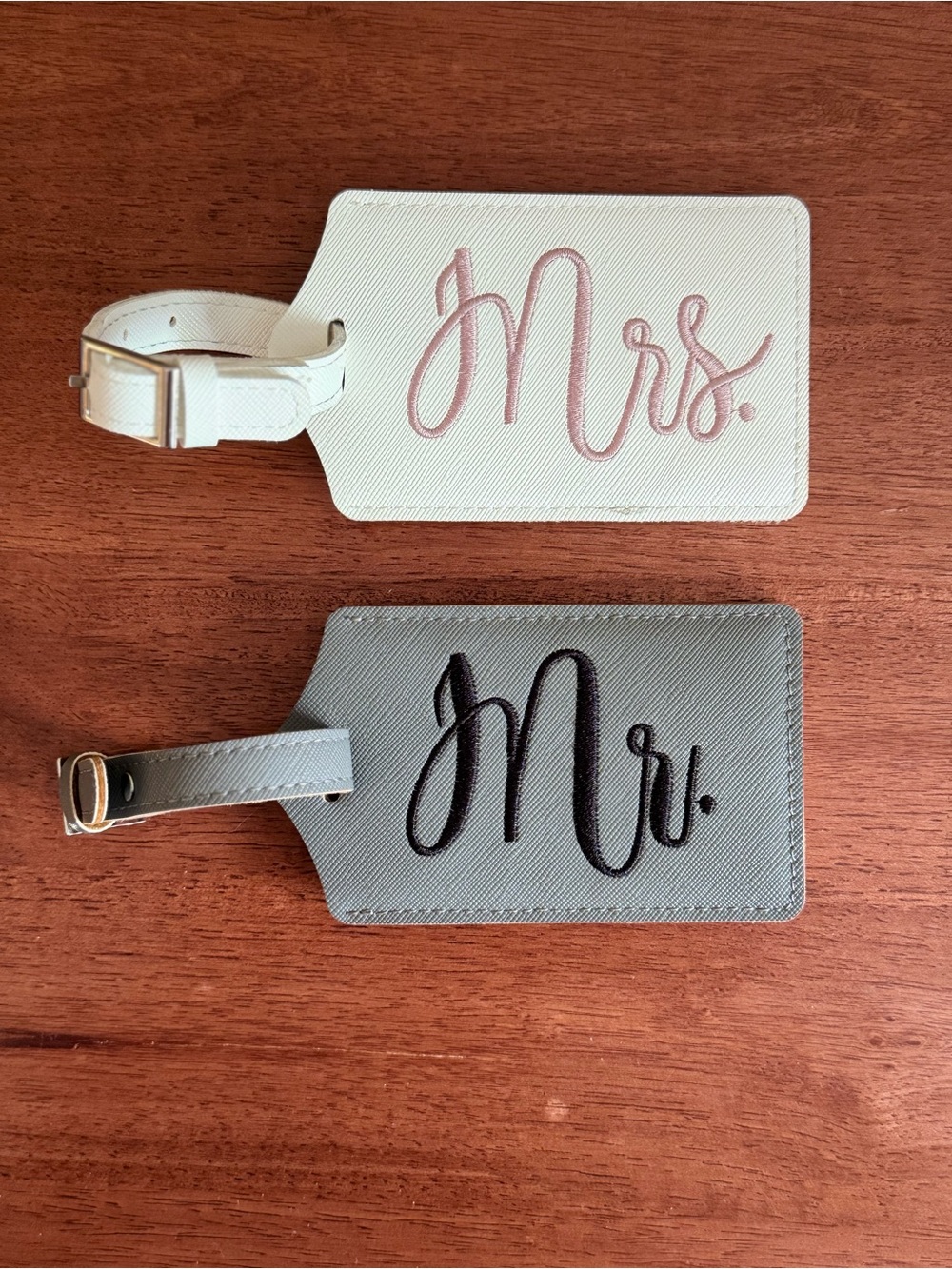 Mr. & Mrs. Luggage Tags Set – Wedding Honeymoon Bridal Travel